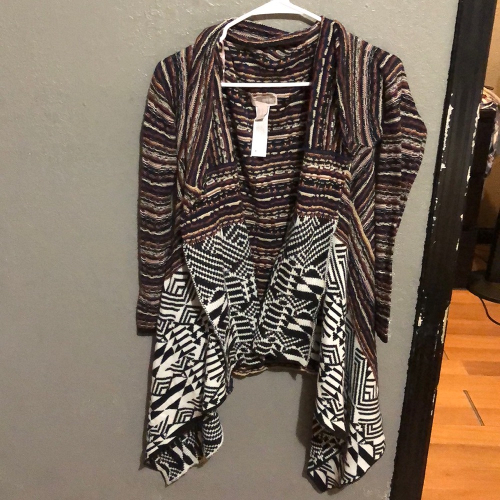 Beautiful patterned cardigan